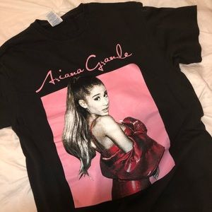 Ariana Grande Tee Shirt